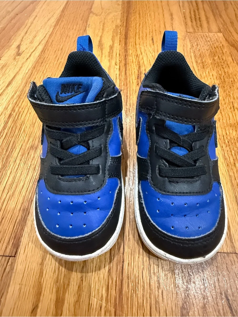 Nike Court Borough Low Recraft shoes in the Game Royal/Black/White colorway.